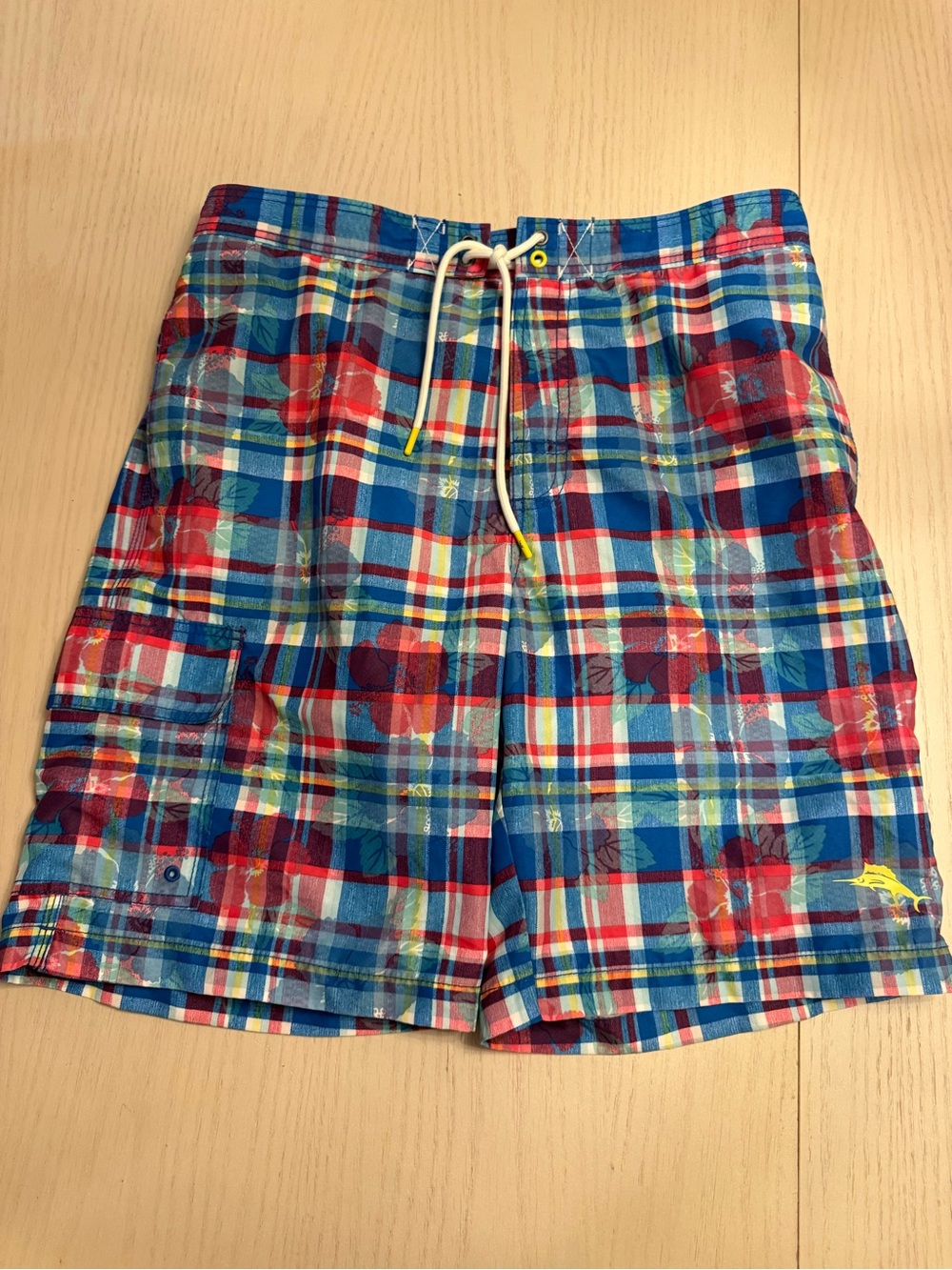Tommy Bahama Swim Trunks Mens M  Blue Madras Plaid Floral Lined Cargo Board